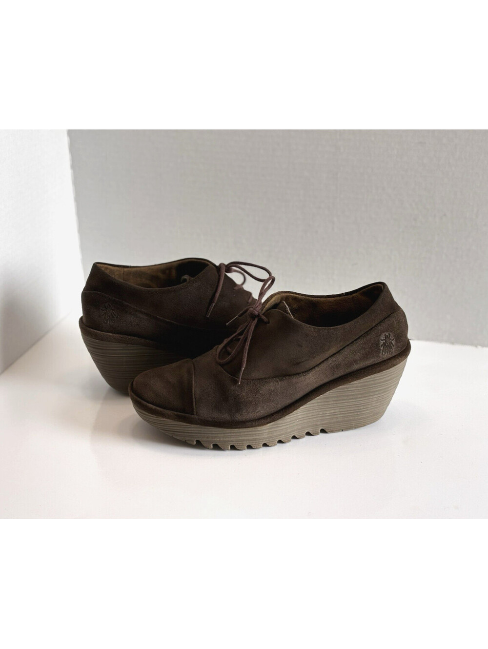 Fly London Yif Oxford Wedged Bootie Women's 38/7.5 Brown Suede Lace Up Comfort